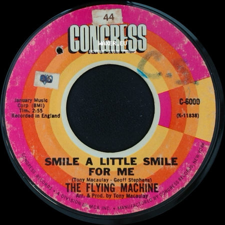 The Flying Machine - Smile A Little Smile For Me / Maybe We've Been Loving Too Long side A