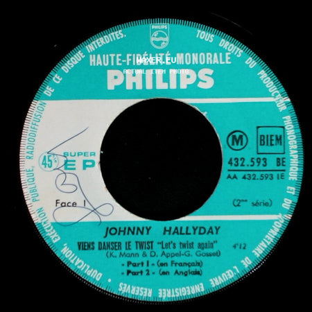 Johnny Hallyday - Viens Danser Le Twist "Let's Twist Again" / Avec Une Poignée De Terre / Toi Qui Regrettes side A