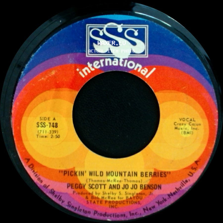 Peggy Scott And Jo Jo Benson - Pickin' Wild Mountain Berries / Pure Love And Pleasure side A