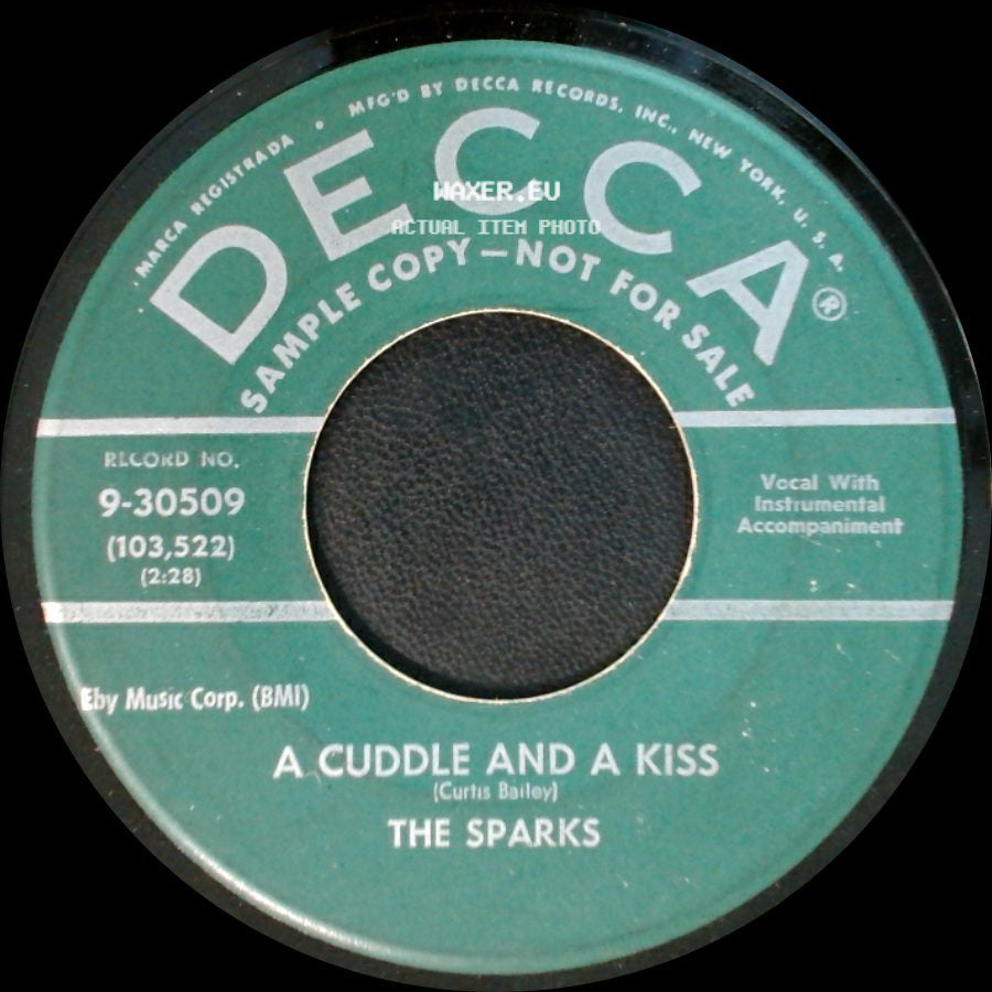 The Sparks - A Cuddle And A Kiss / Roamin' Candle side A