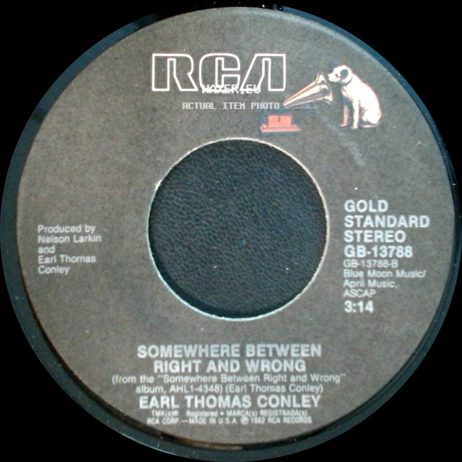 Earl Thomas Conley - Somewhere Between Right And Wrong / Heavenly Bodies (Re-Mix Version) side A
