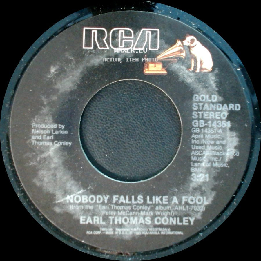 Earl Thomas Conley - Nobody Falls Like A Fool / Don't Make It Easy For Me side A