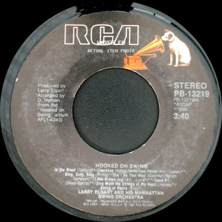 Larry Elgart And His Manhattan Swing Orchestra - Hooked On Swing / Hooked On The Big Bands side A