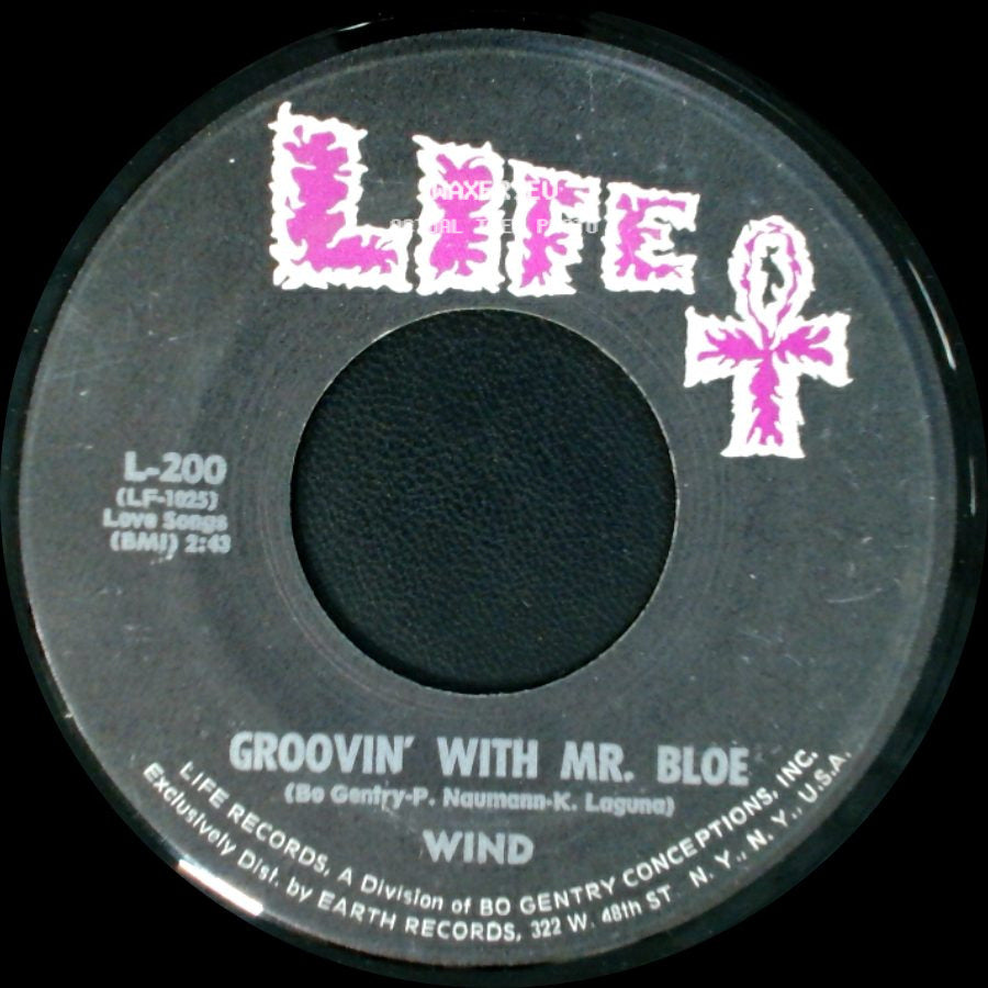 Wind - Make Believe / Groovin' With Mr. Bloe side B