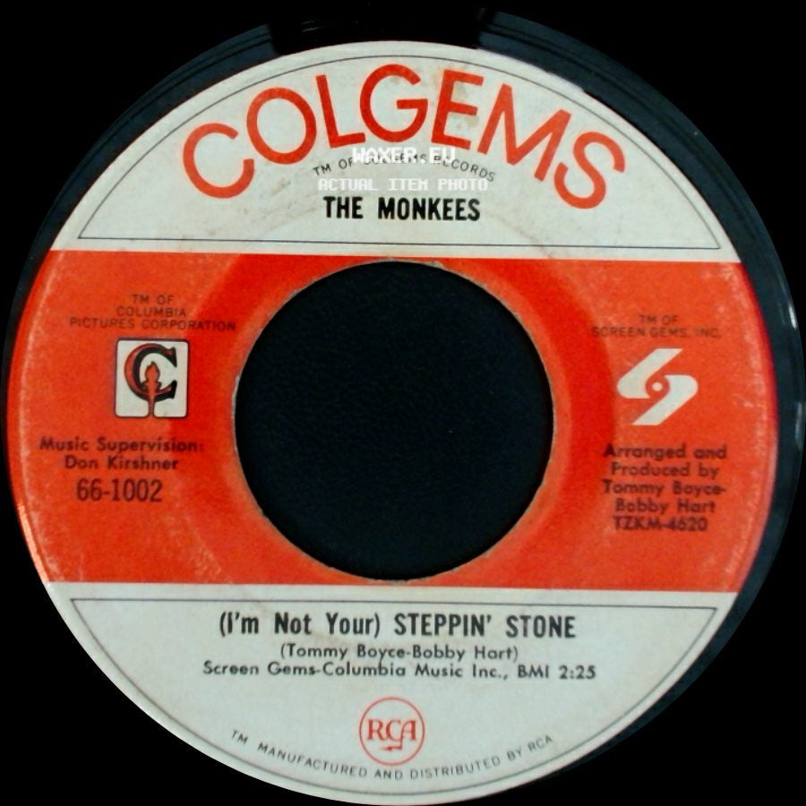 The Monkees - (I'm Not Your) Steppin' Stone / I'm A Believer side A