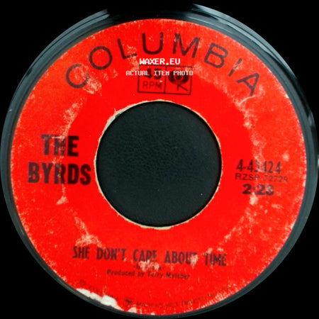 The Byrds - She Don't Care About Time / Turn! Turn! Turn! (To Everything There Is A Season) side A