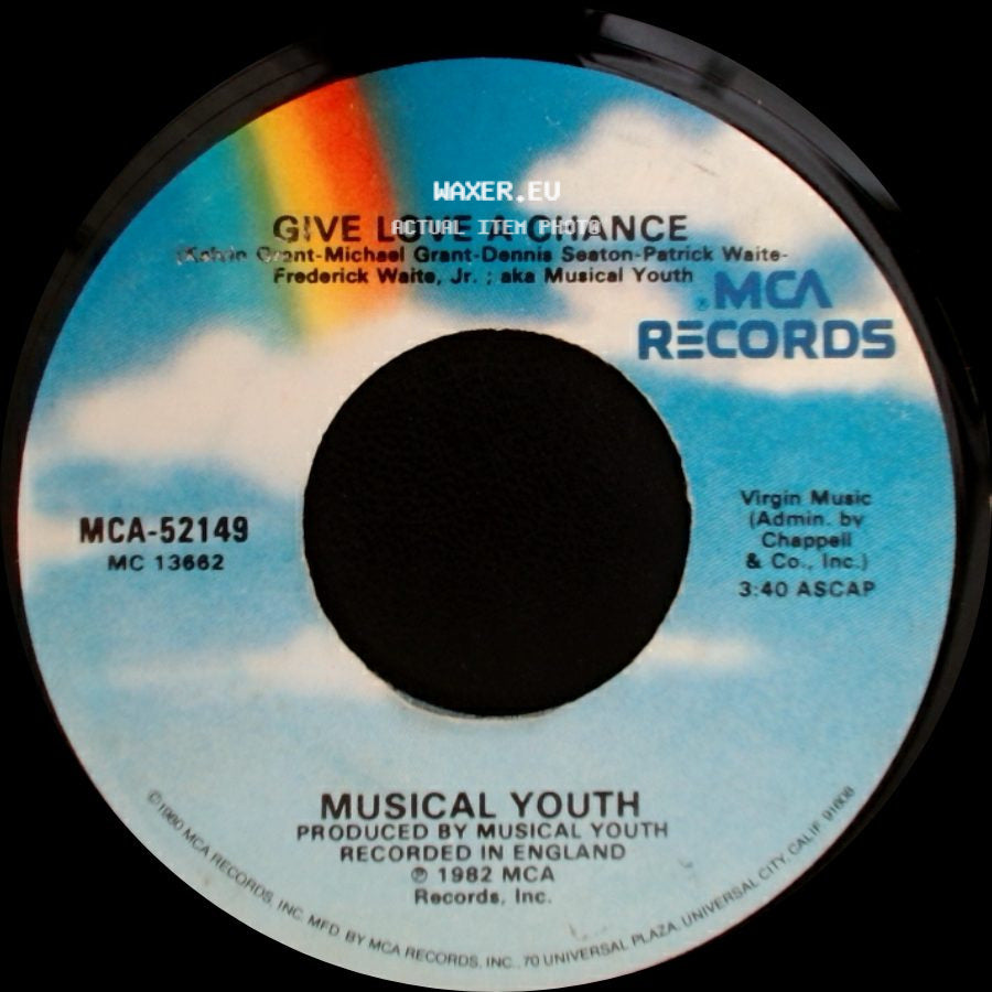 Musical Youth - Give Love A Chance / Pass The Dutchie side A