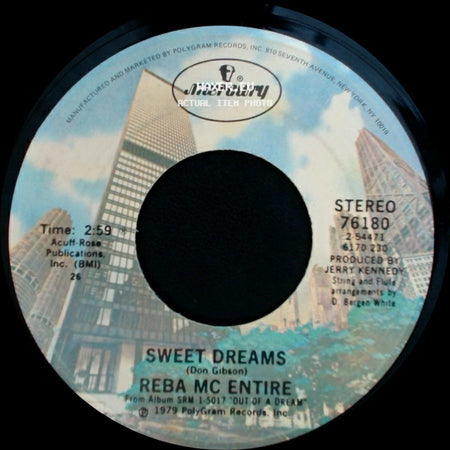 Reba Mc Entire - Can't Even Get The Blues / Sweet Dreams side B