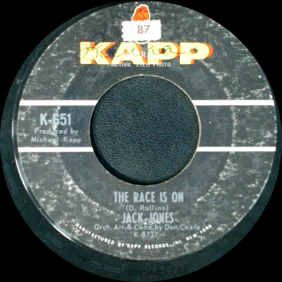 Jack Jones - The Race Is On / I Can't Believe I'm Losing You side A