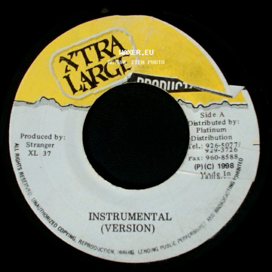 Cobra - Instrumental (Version) / War (Radio Edit) side A