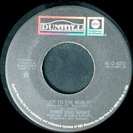 Three Dog Night - Joy To The World / I Can Hear You Calling side A