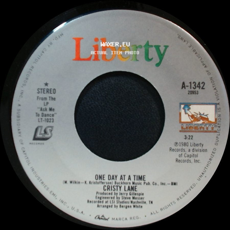 Cristy Lane - I Knew The Mason / One Day At A Time side B