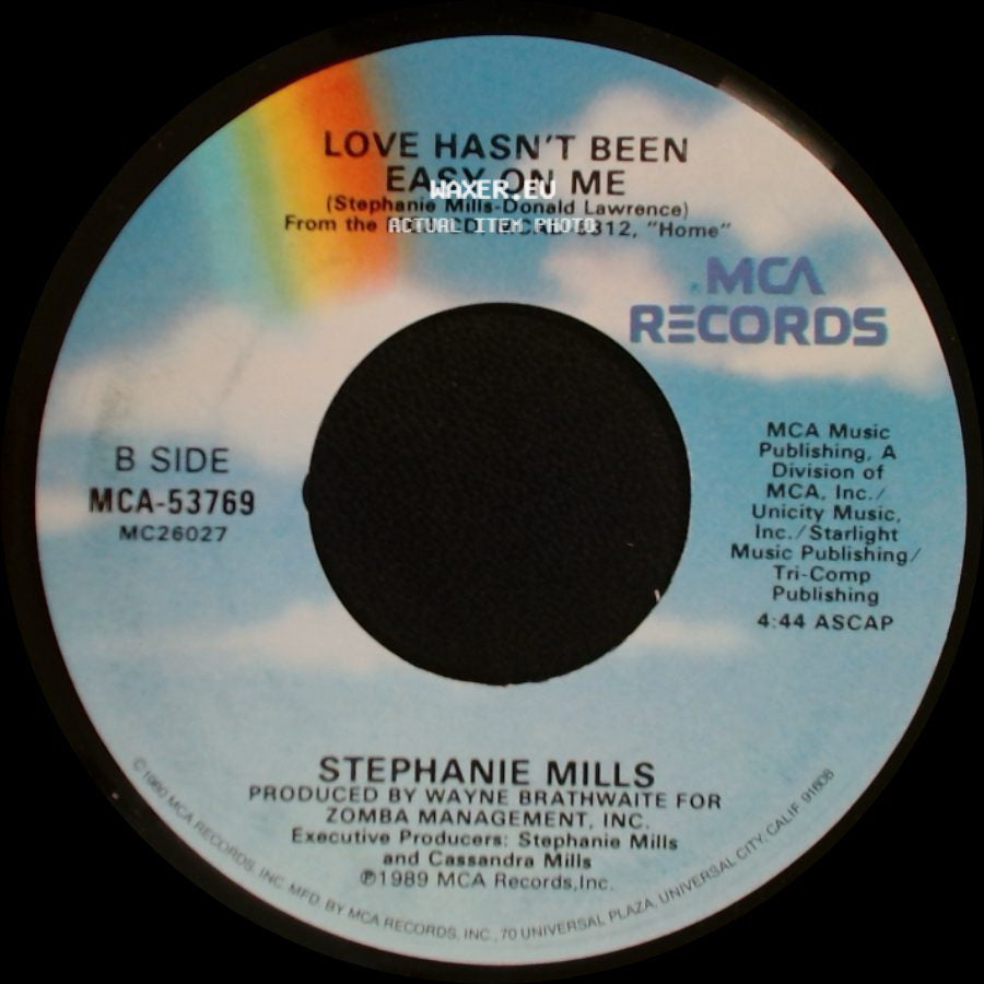 Stephanie Mills - Comfort Of A Man / Love Hasn't Been Easy On Me side B