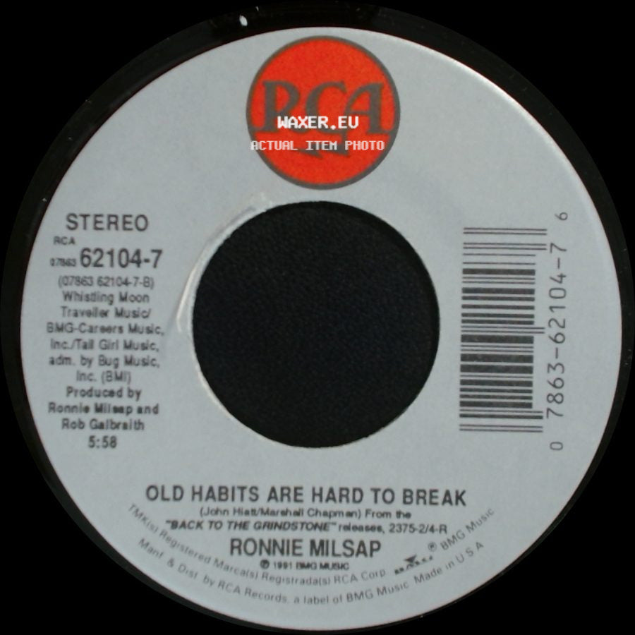 Ronnie Milsap - Turn That Radio On / Old Habits Are Hard To Break side B