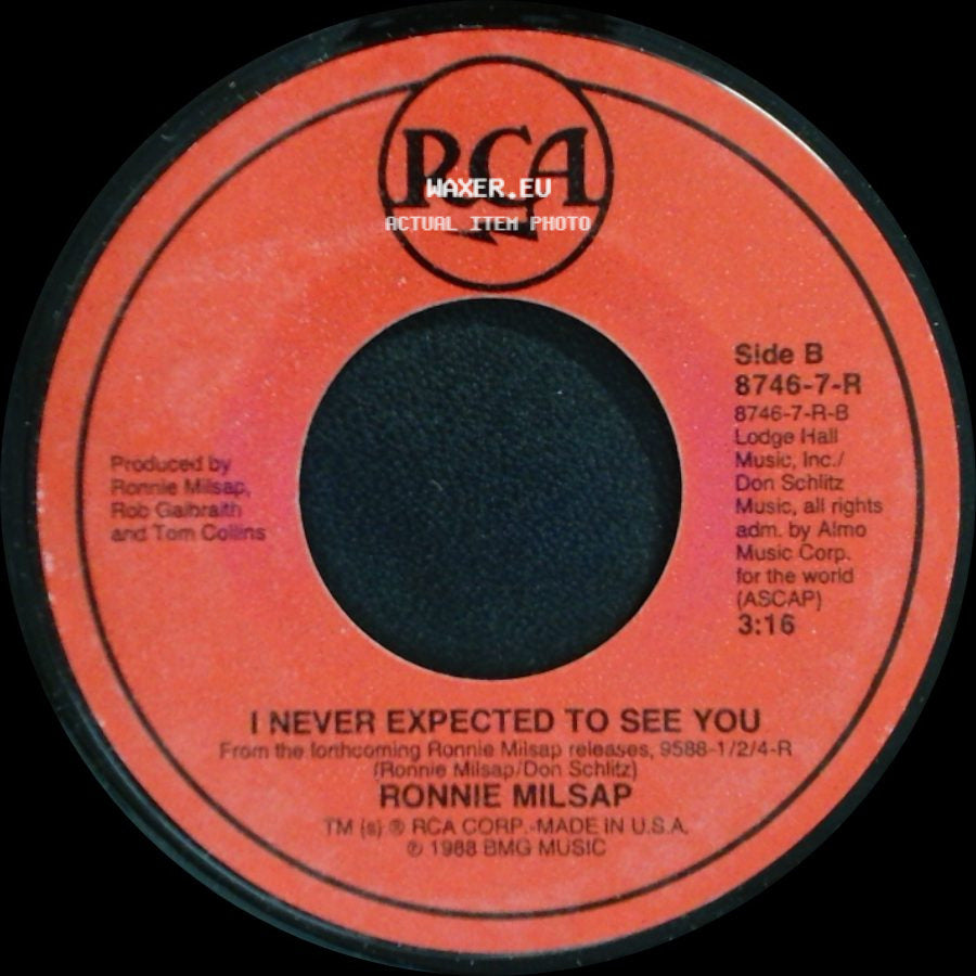 Ronnie Milsap - Don't You Ever Get Tired (Of Hurting Me) / I Never Expected To See You side B