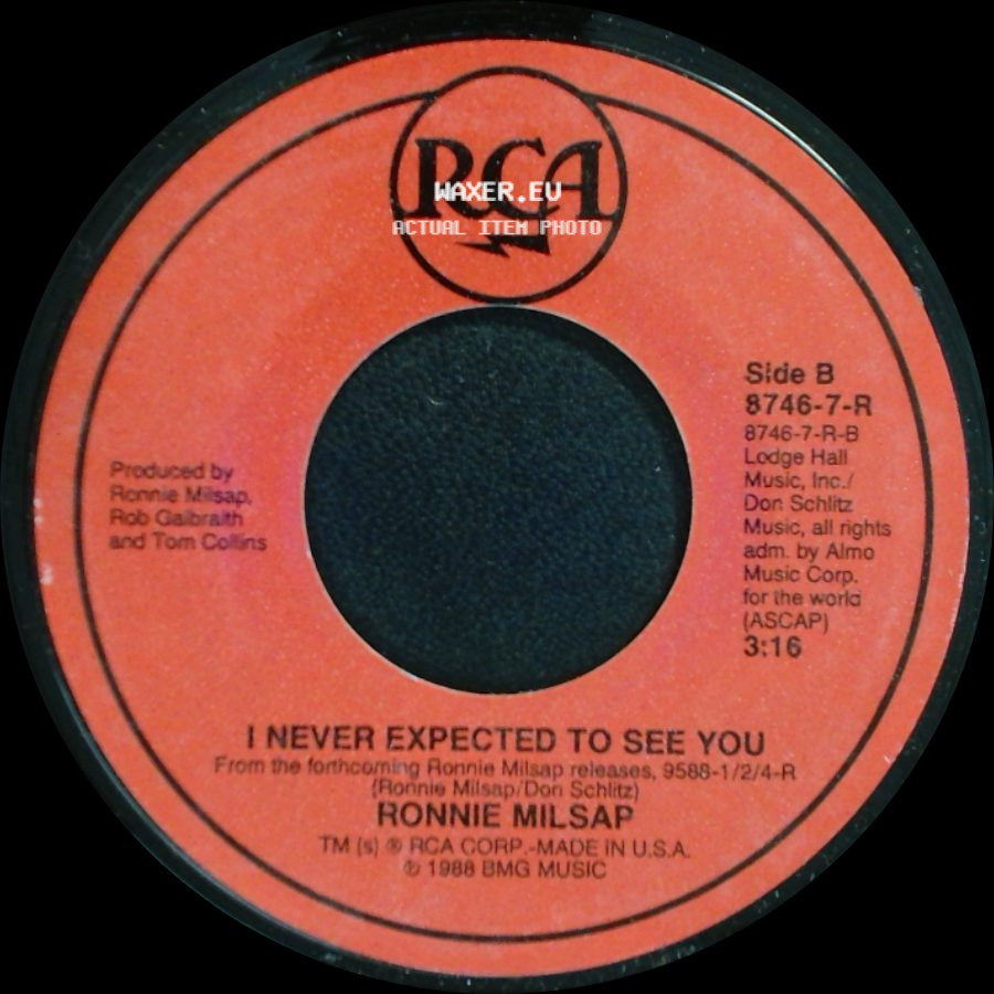 Ronnie Milsap - Don't You Ever Get Tired (Of Hurting Me) / I Never Expected To See You side B