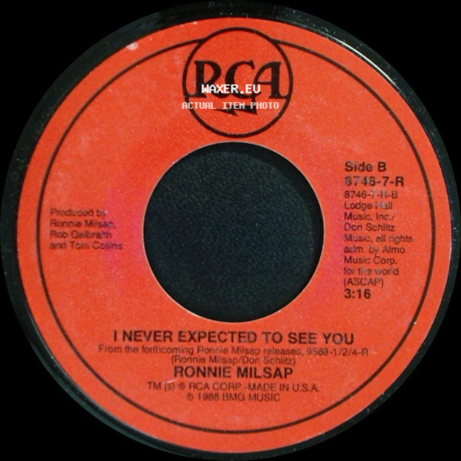 Ronnie Milsap - Don't You Ever Get Tired (Of Hurting Me) / I Never Expected To See You side B