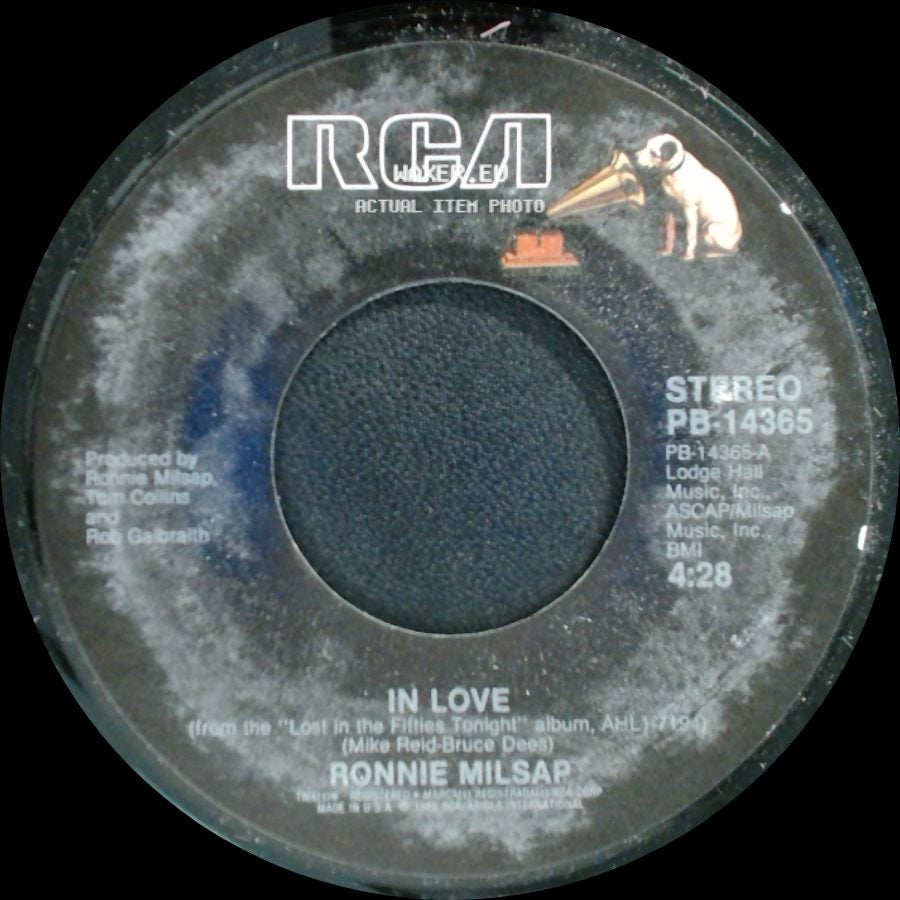Ronnie Milsap - In Love / Old Fashioned Girl Like You side A