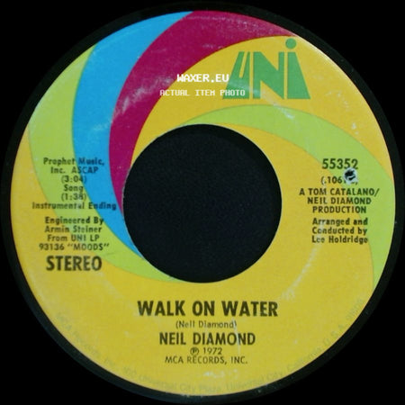 Neil Diamond - Walk On Water / High Rolling Man side A