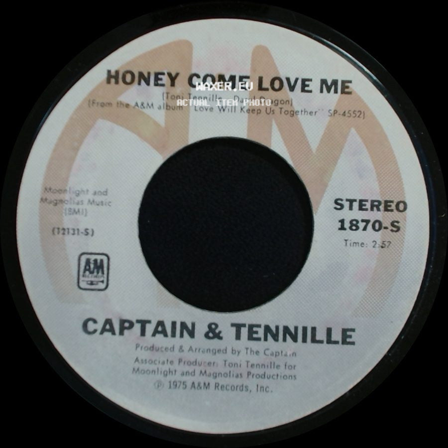 Captain & Tennille - Honey Come Love Me / Muskrat Love side A