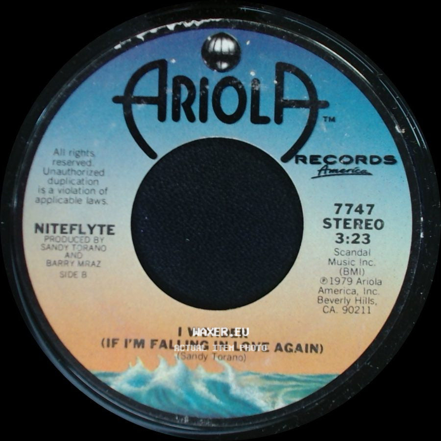 Niteflyte - If You Want It / I Wonder (If I'm Falling In Love Again) side B