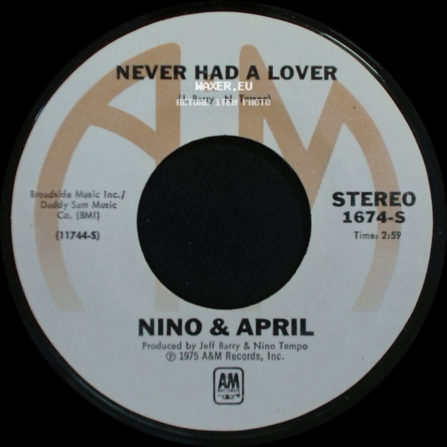 Nino & April - Never Had A Lover / You Turn Me On side A