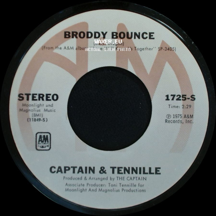 Captain & Tennille - The Way I Want To Touch You / Broddy Bounce side B