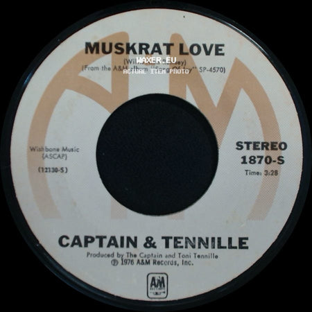 Captain & Tennille - Honey Come Love Me / Muskrat Love side B
