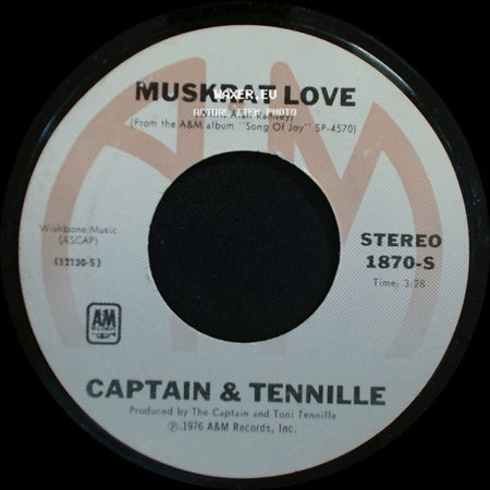Captain & Tennille - Muskrat Love / Honey Come Love Me side A