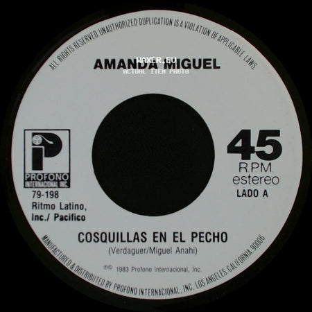 Amanda Miguel - Cosquillas En El Pecho / Igual Que Un Avion side A
