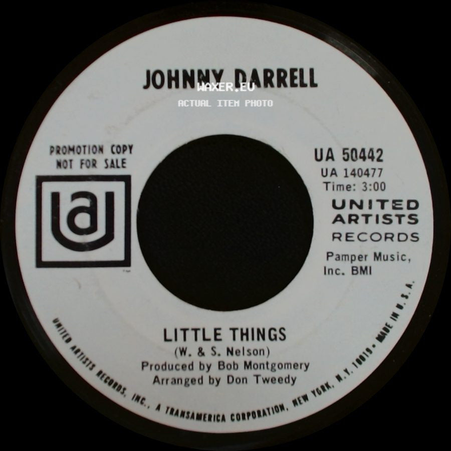 Johnny Darrell - Little Things / I Ain't Buying side A