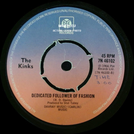 The Kinks - Dedicated Follower Of Fashion / Waterloo Sunset side A