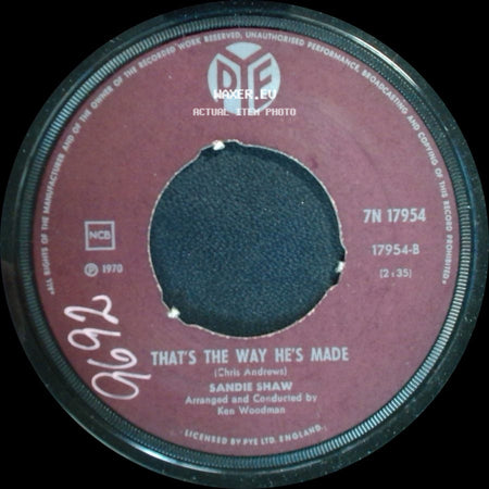 Sandie Shaw - That's The Way He's Made / Wight Is Wight side A
