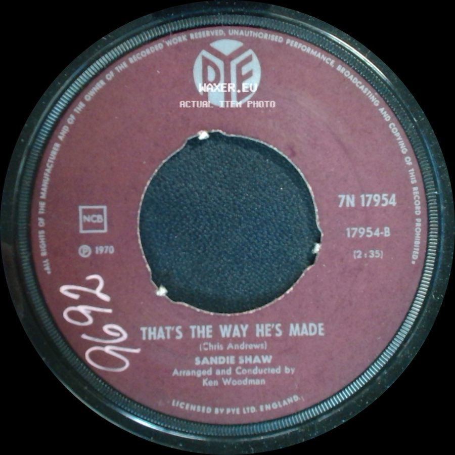 Sandie Shaw - That's The Way He's Made / Wight Is Wight side A