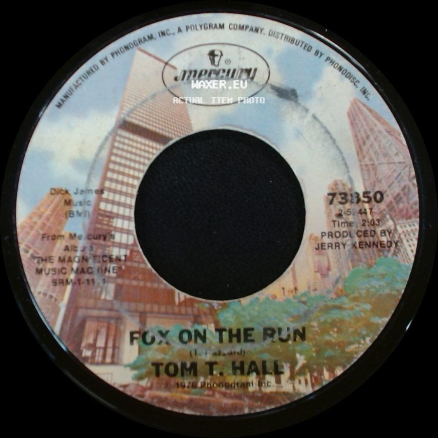 Tom T. Hall - Bluegrass Festival In The Sky / Fox On The Run side B