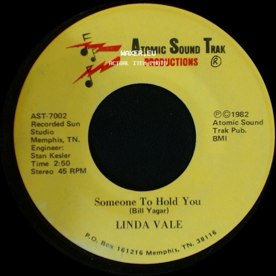 Linda Vale - The Love Of My Life / Someone To Hold You side B