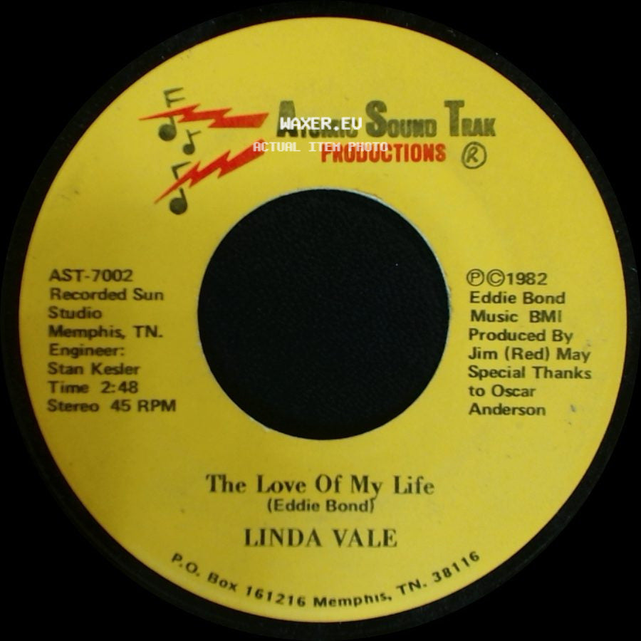 Linda Vale - Someone To Hold You / The Love Of My Life side B