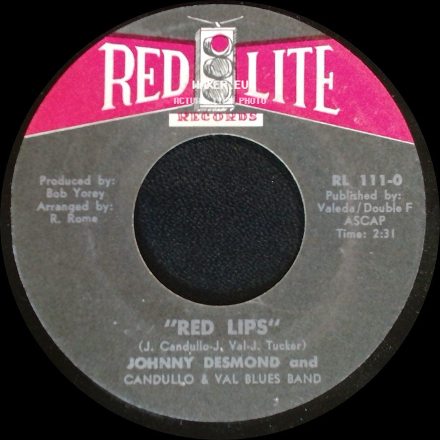 Johnny Desmond And Candullo & Val Blues Band - Didn't We / Red Lips side B