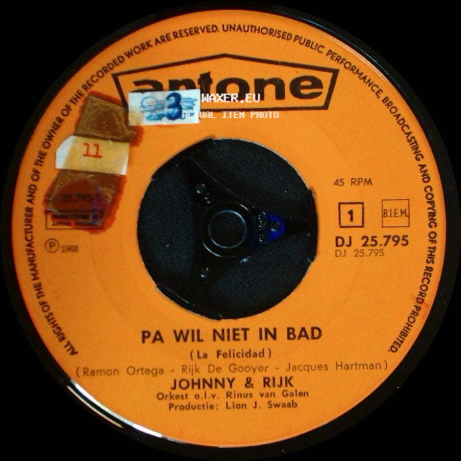 Johnny & Rijk - Pa Wil Niet In Bad / De Pi-Pa-Polonaise side A