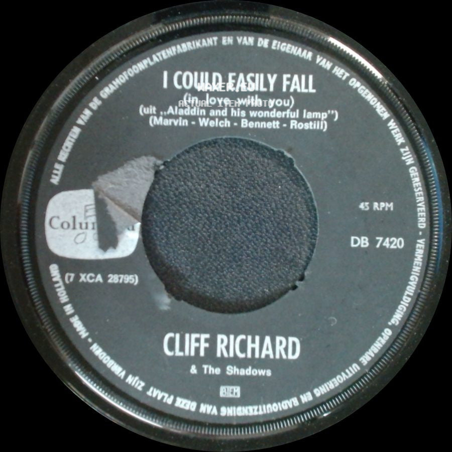 Cliff Richard / Cliff Richard & The Shadows - I'm In Love With You / I Could Easily Fall (In Love With You) side B