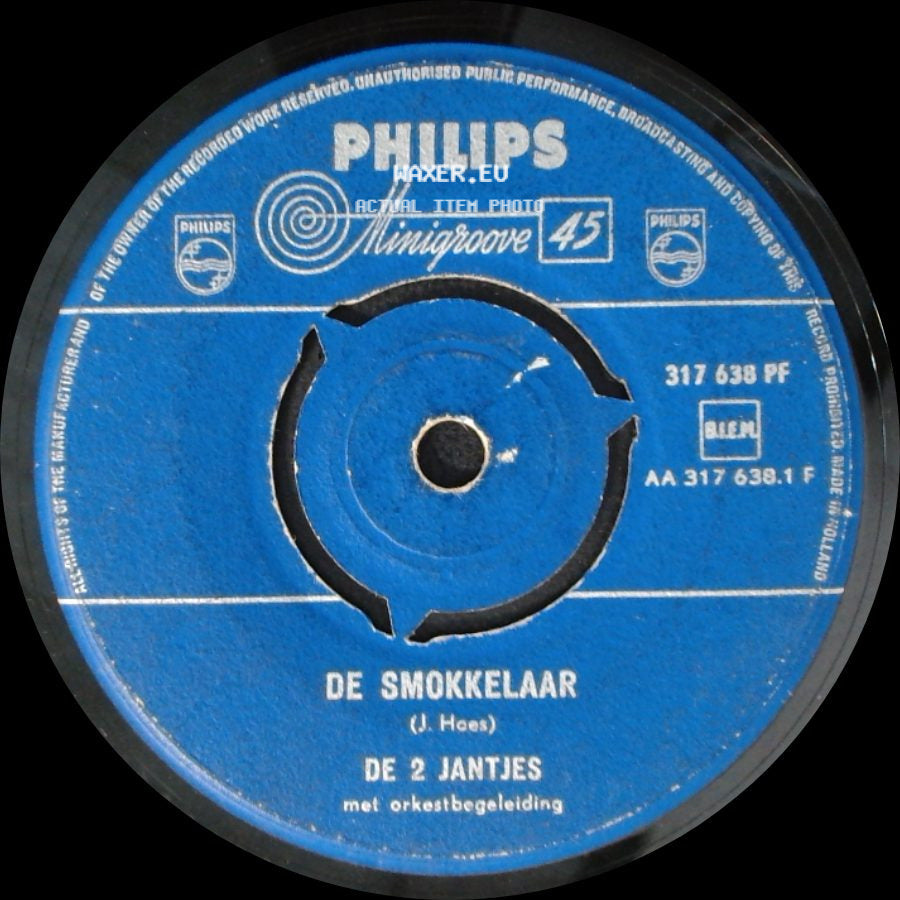 De 2 Jantjes - De Smokkelaar / Op 't Hoekje Brandt Nog Licht side A