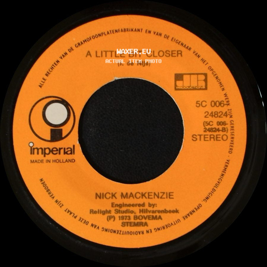 Nick Mackenzie - One Is One / A Little Bit Closer side B