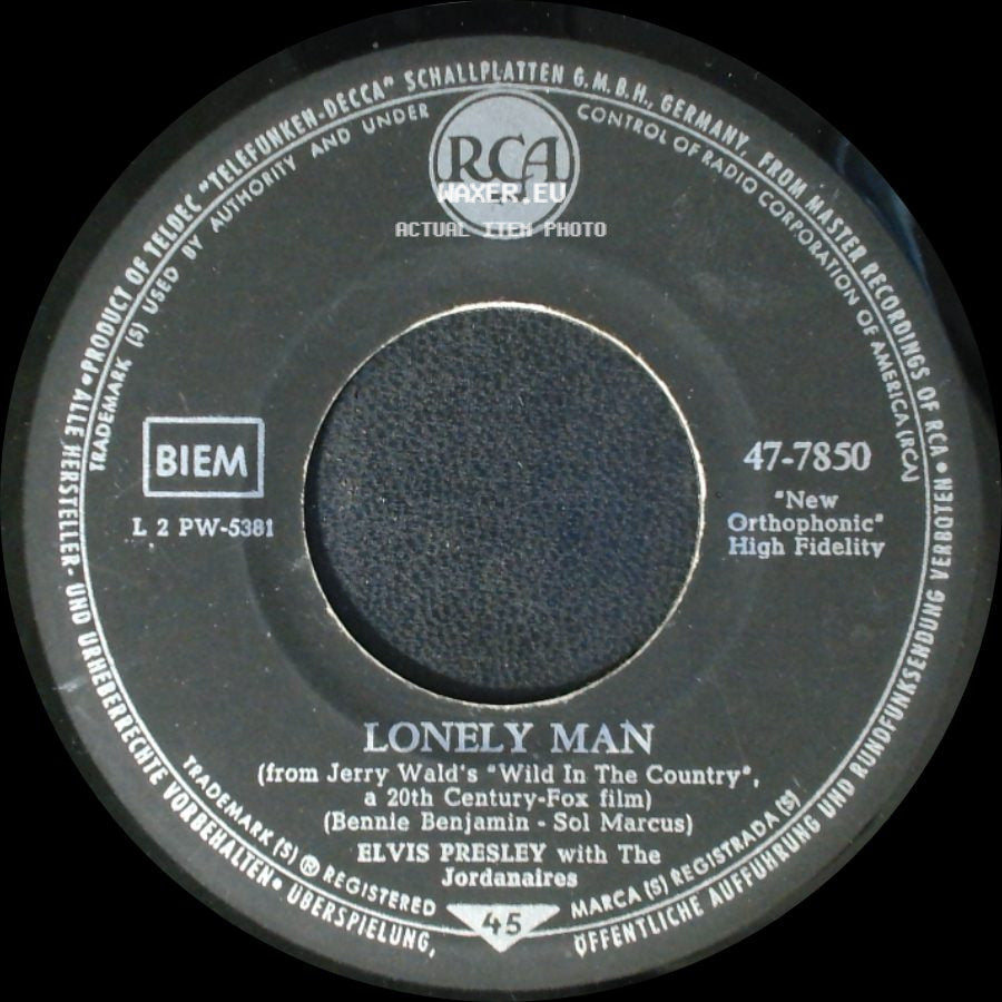 Elvis Presley With The Jordanaires - Torna A Surriento / Lonely Man side B