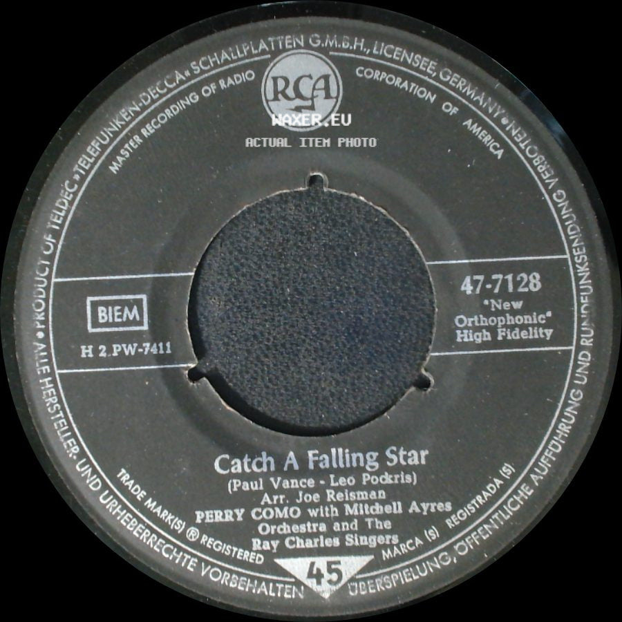 Perry Como With Mitchell Ayres Orchestra And The Ray Charles Singers - Catch A Falling Star / Magic Moments side A