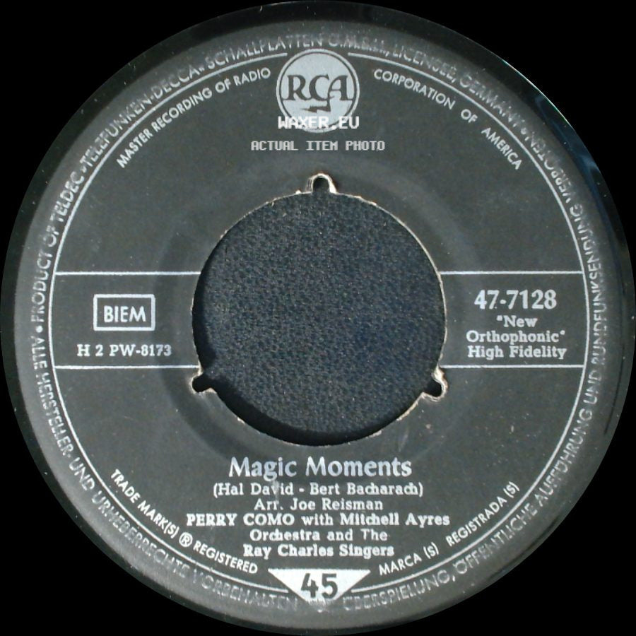 Perry Como With Mitchell Ayres Orchestra And The Ray Charles Singers - Catch A Falling Star / Magic Moments side B