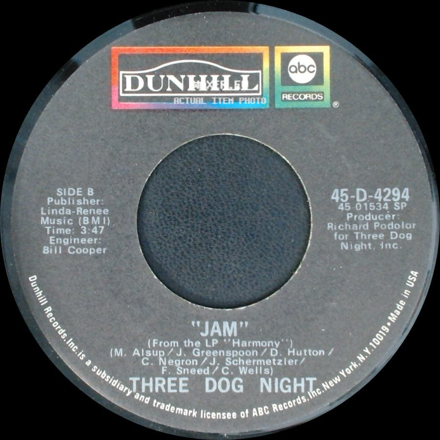 Three Dog Night - An Old Fashioned Love Song / Jam side B