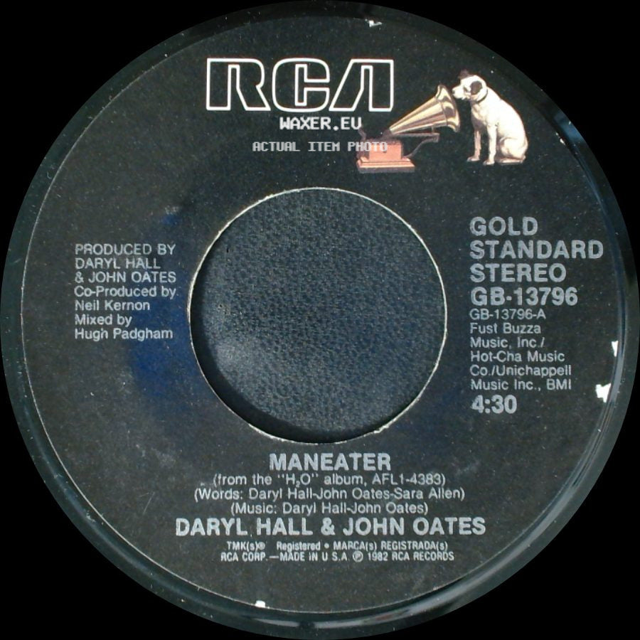 Daryl Hall & John Oates - One On One / Maneater side B