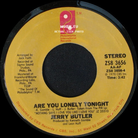 Jerry Butler - (I'm Just Thinking About) Cooling Out / Are You Lonely Tonight side B