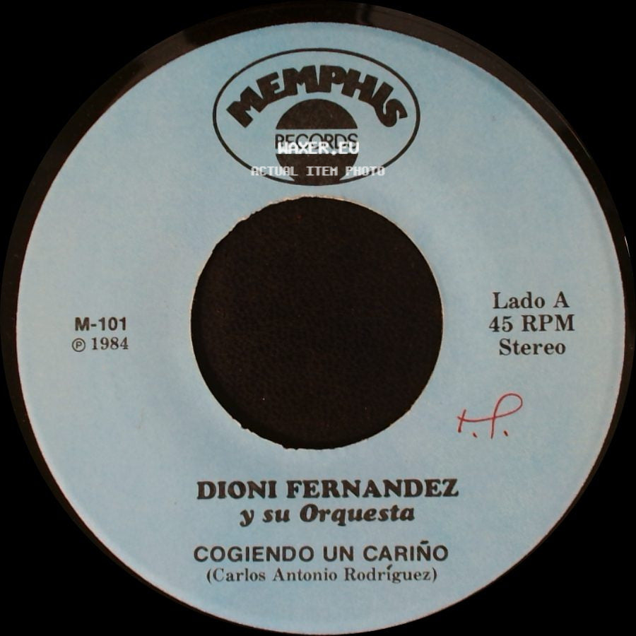 Dioni Fernandez Y Su Orquesta - Cogiendo Un Cariño / Adios Amigo side A