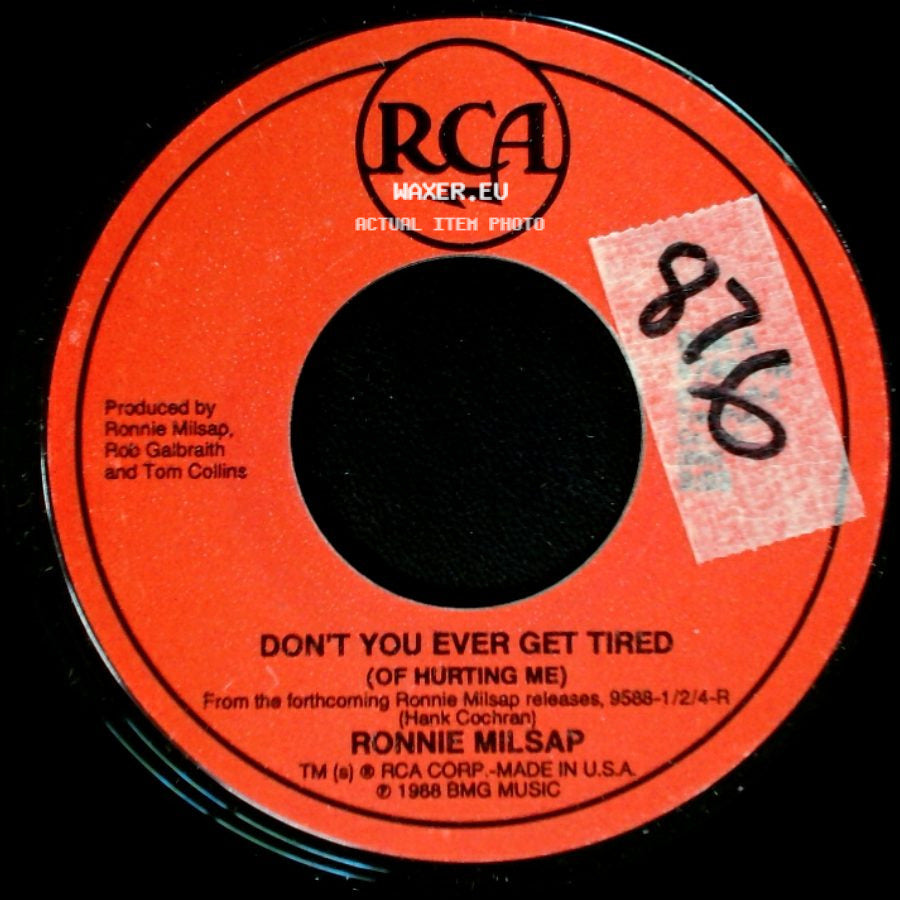 Ronnie Milsap - Don't You Ever Get Tired (Of Hurting Me) / I Never Expected To See You side A